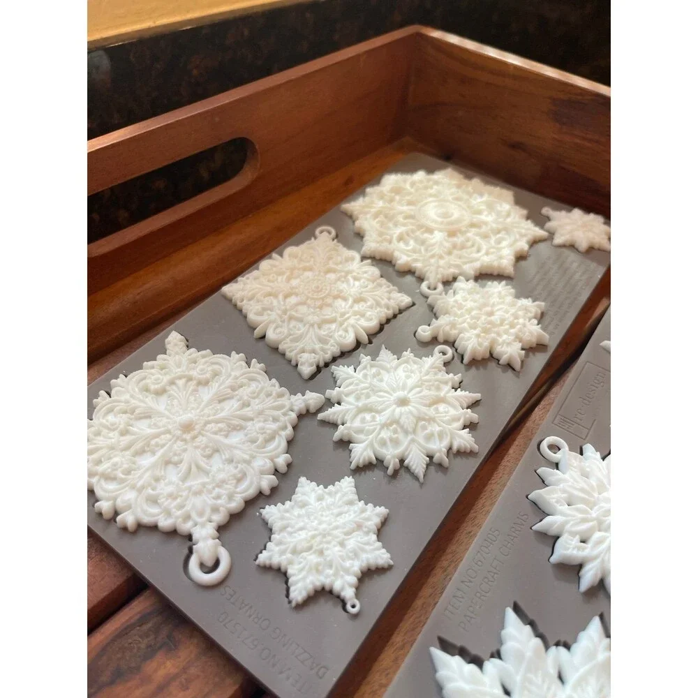 Resin Castings - Winter/Ornaments (2 sets)